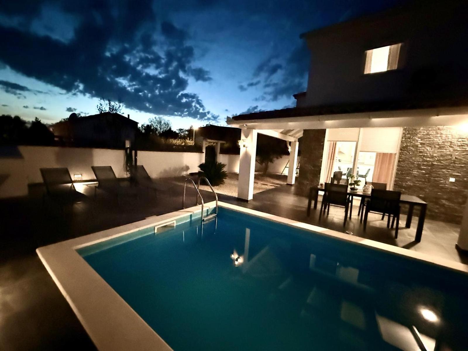 Villa Sarah Medulin Luaran gambar